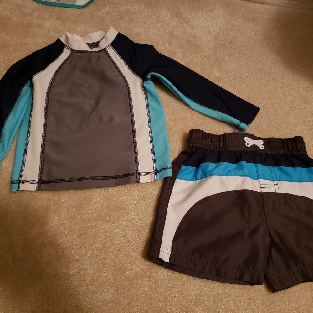 NWOT 12-18 month Toddler Boy Long Sleeve rash guard & Swim Trunks set